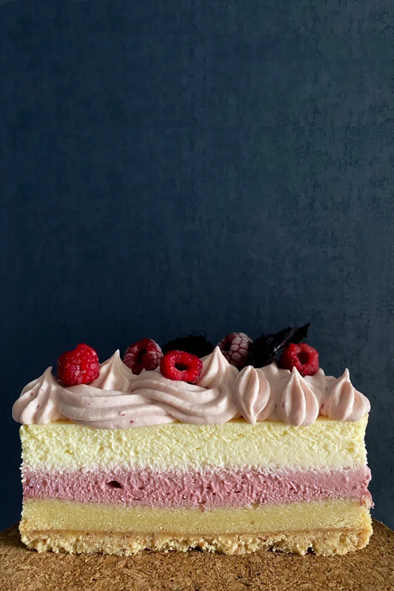 Миндальный с малиной и амаретто