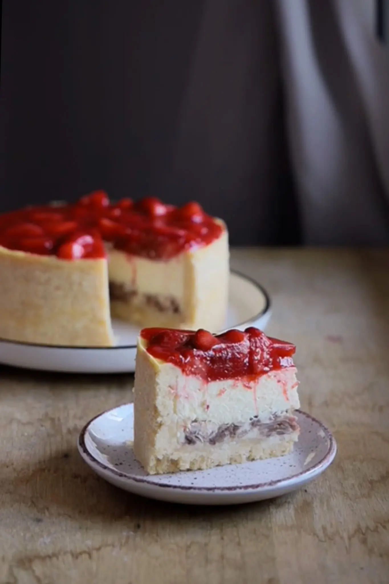 Кокосовый с клубникой