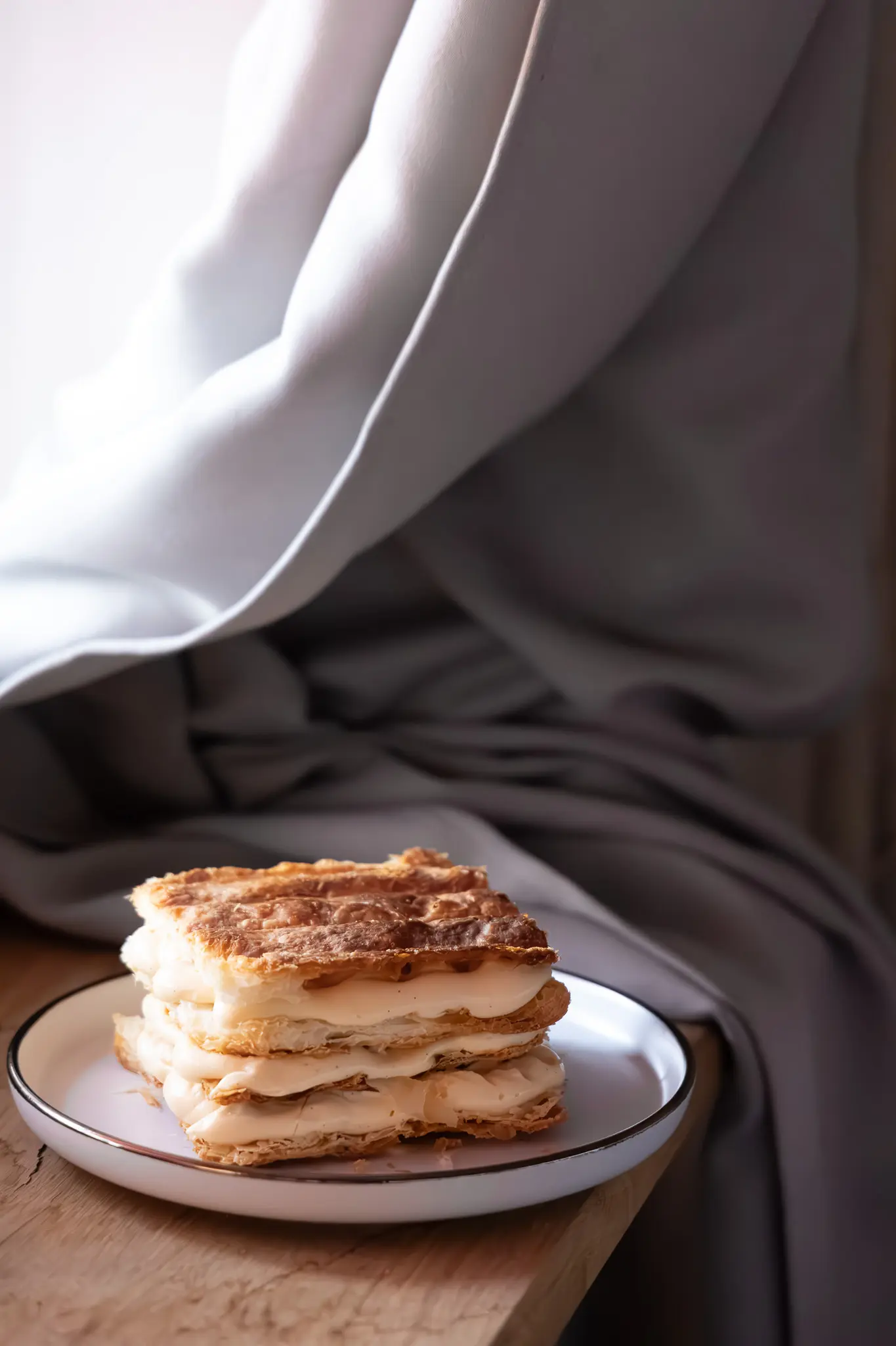 Наполеон с солёной карамелью